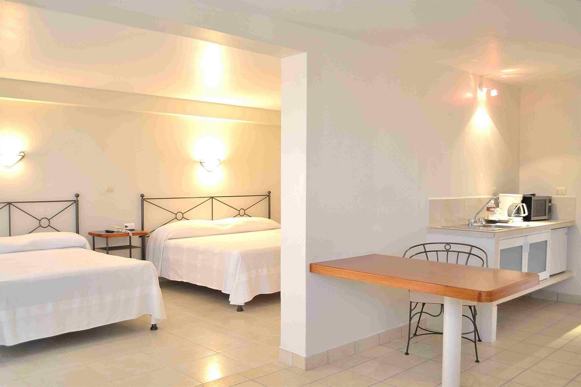 Balcon Del Alferez Hotel Xalapa Bagian luar foto